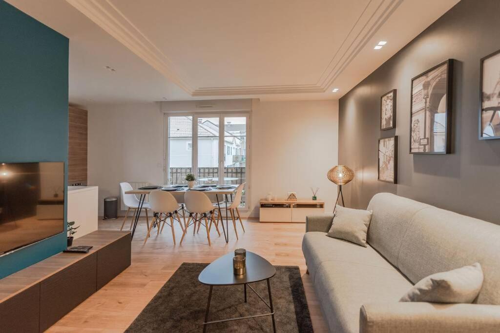 Arty Paris Apartment Disneyland Magny-le-Hongre Bagian luar foto