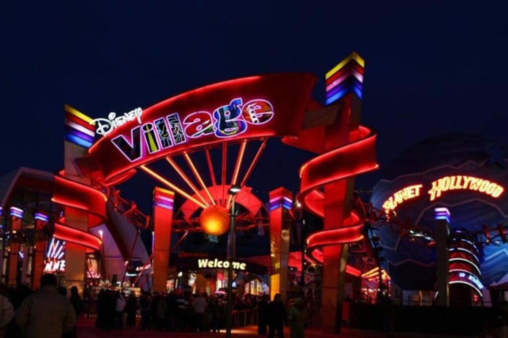 Arty Paris Apartment Disneyland Magny-le-Hongre Bagian luar foto